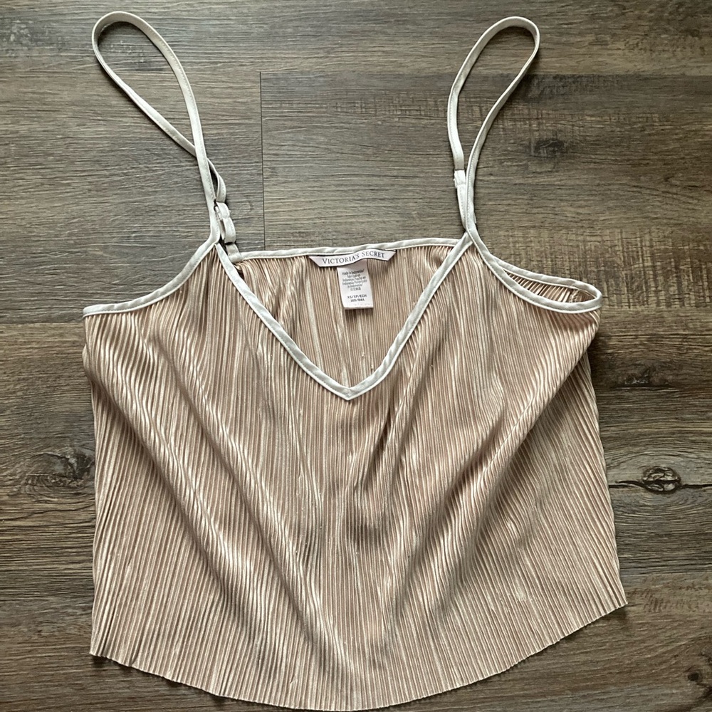 Victoria secret sleep top